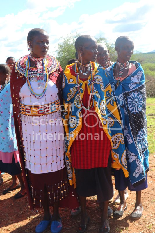 Keywords: Maasai, Maasaii, Boutique, Ethique, Made4Change, artisanat, tribue, communauté locale, Afrique, Kenya, Kajiado