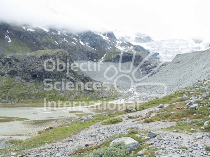 OLYMPUS DIGITAL CAMERA
Keywords: glacier,moraines