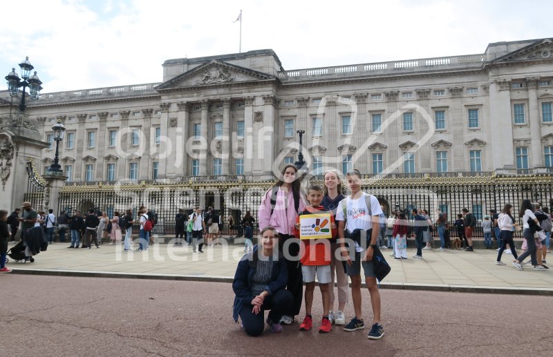 OSI-Excellence-Londres_2023_08_07_06
Groupe OSI devant Buckingham Palace
Keywords: Londres,London,Tourism,Tourisme